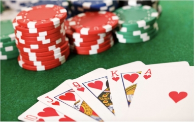 Học hỏi kỹ thuật từ cao thủ khi chơi Poker trên 6686 và 6686.land